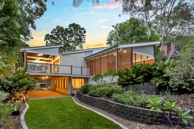 4 Manubar Place
