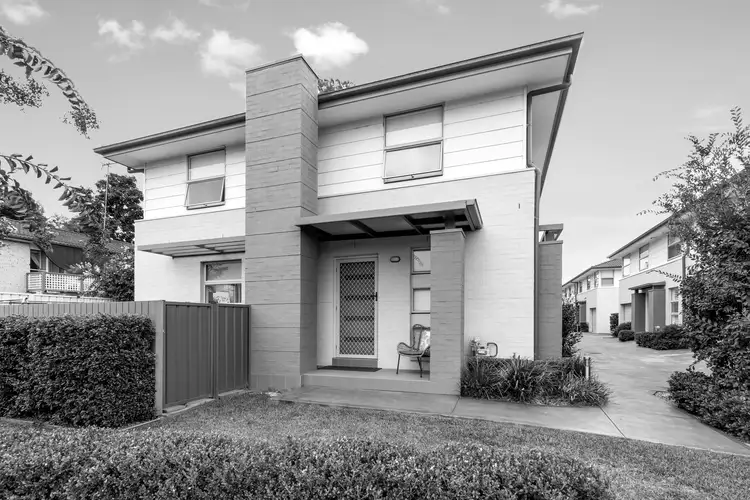 38 Forbes Street
