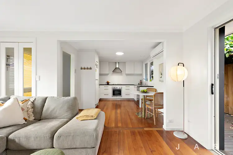 Sixth view of Homely unit listing, 2/27 Ormond Road, West Footscray VIC 3012