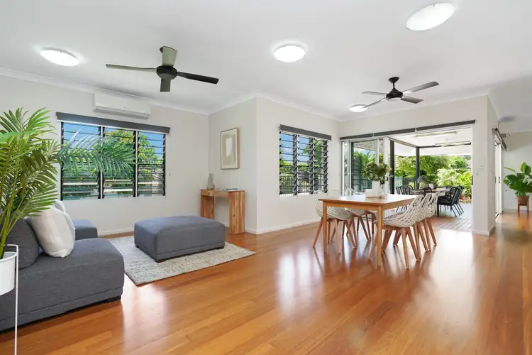 8 Matla Crescent