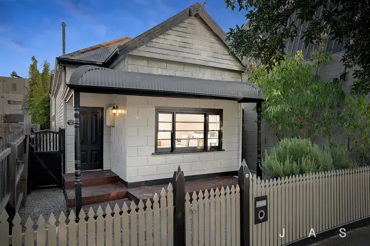 12 Warleigh Road