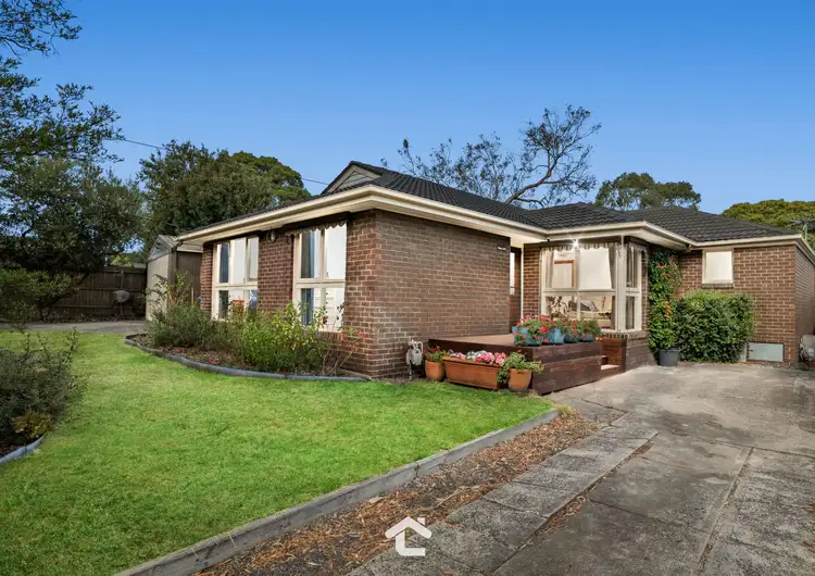 84 Farnham Road