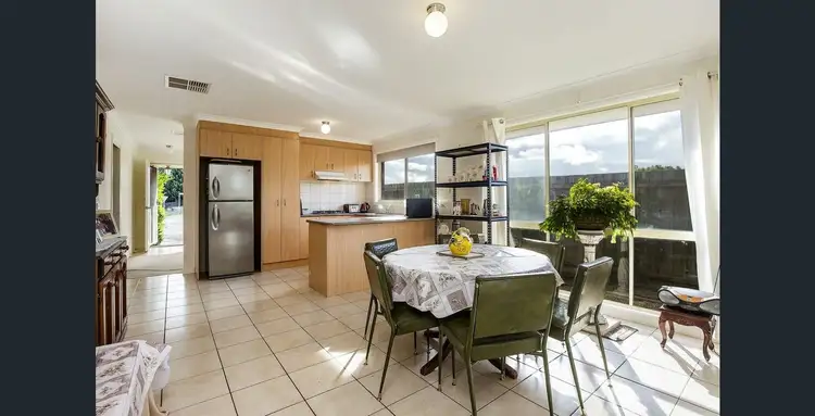 Fifth view of Homely house listing, 9/28-36 Ozzimo Drive, Hillside VIC 3037