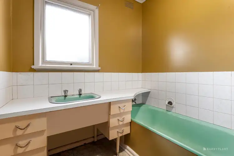 Sixth view of Homely house listing, 141 Mountain View Road, Briar Hill VIC 3088
