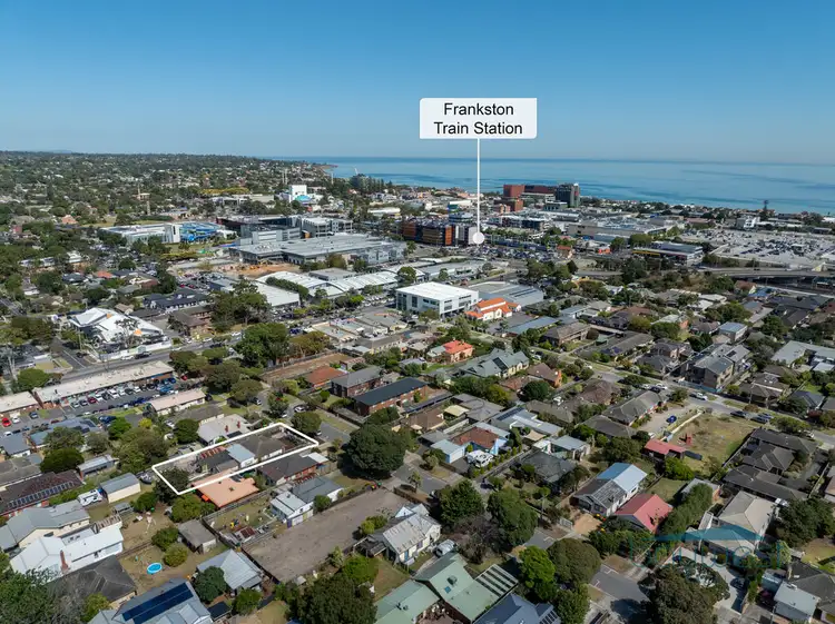 Fourth view of Homely house listing, 8 Finlay Street, Frankston VIC 3199