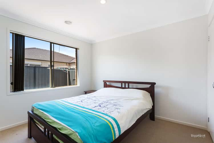 Fifth view of Homely house listing, 19 Camelot Drive, Tarneit VIC 3029