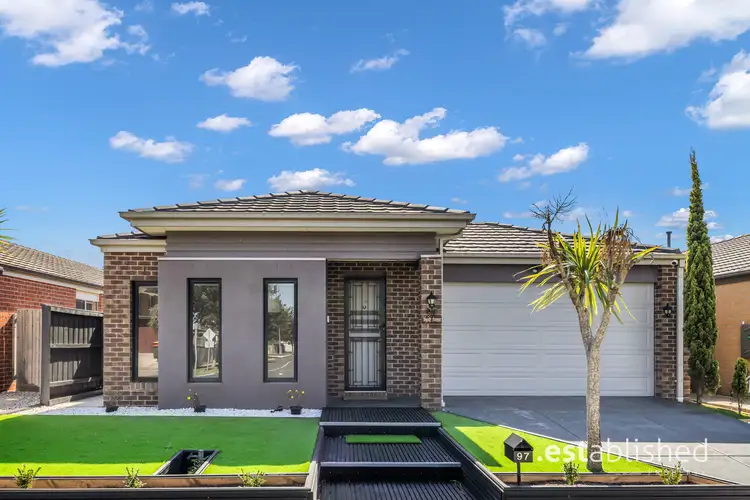 97 Tristania Drive