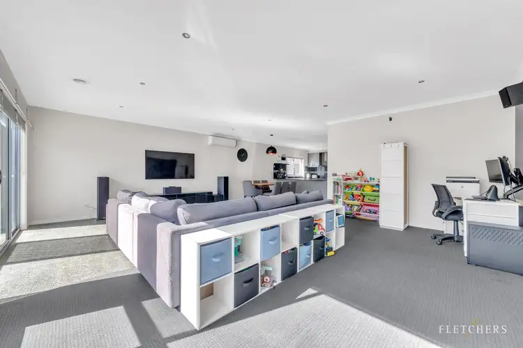 Fifth view of Homely house listing, 1/8 Cootamundra Circuit, Harkness VIC 3337