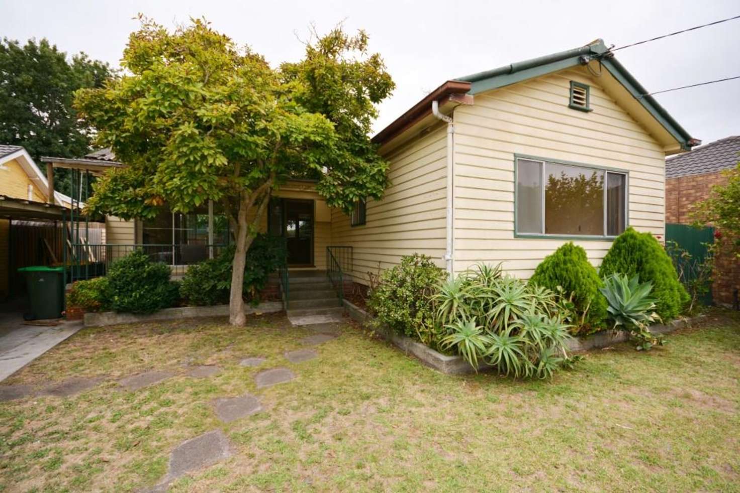 Main view of Homely house listing, 25 Vera Street, Bentleigh East VIC 3165