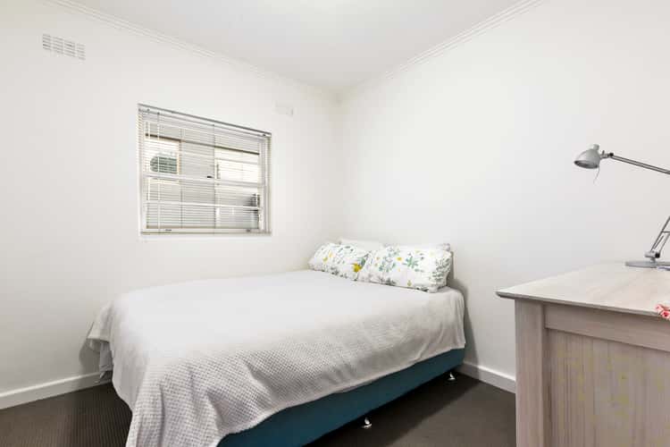 Fourth view of Homely apartment listing, 17/8 Louise Street, Melbourne VIC 3004