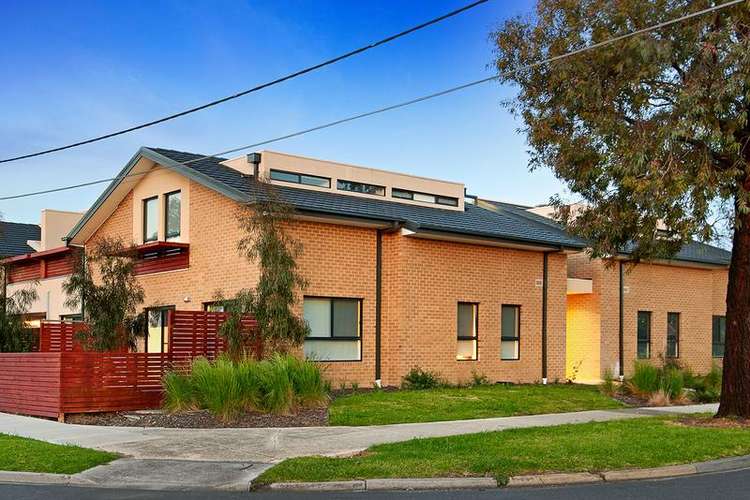 Main view of Homely townhouse listing, 4/12 Ramu Parade, Heidelberg West VIC 3081