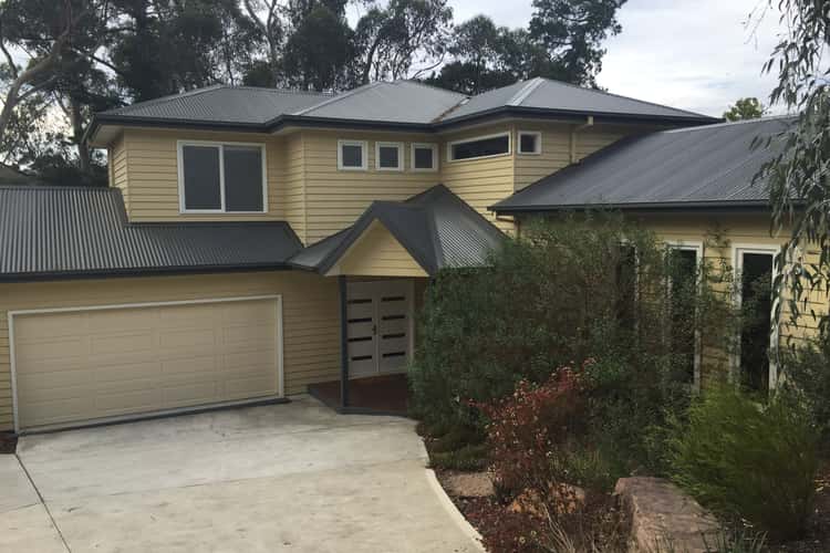 Main view of Homely townhouse listing, 3/5 Doon Court, Briar Hill VIC 3088