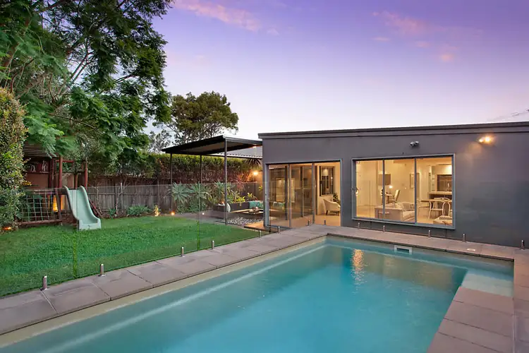 124 Abbott Road, North Curl Curl NSW 2099