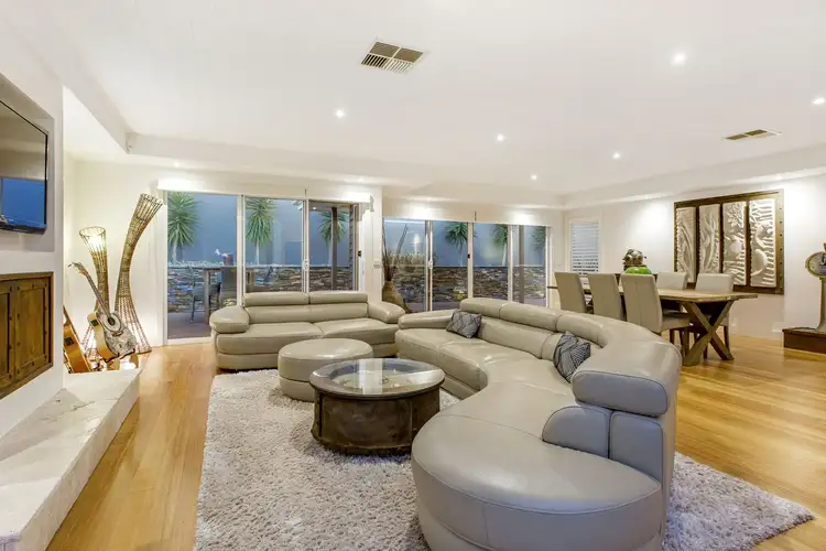 17 Milton Road, Rye VIC 3941