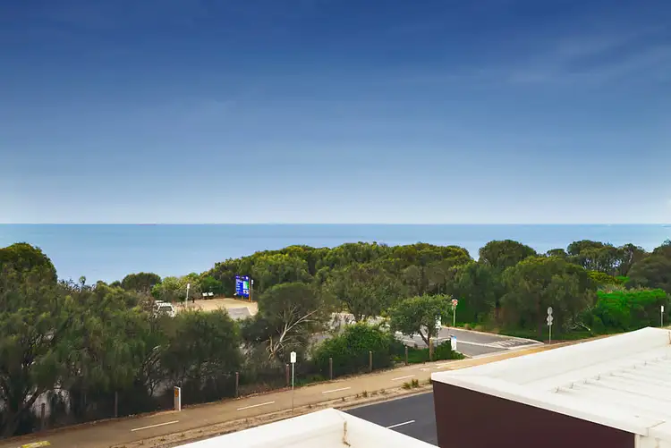 9/170 Beach Road, Sandringham VIC 3191