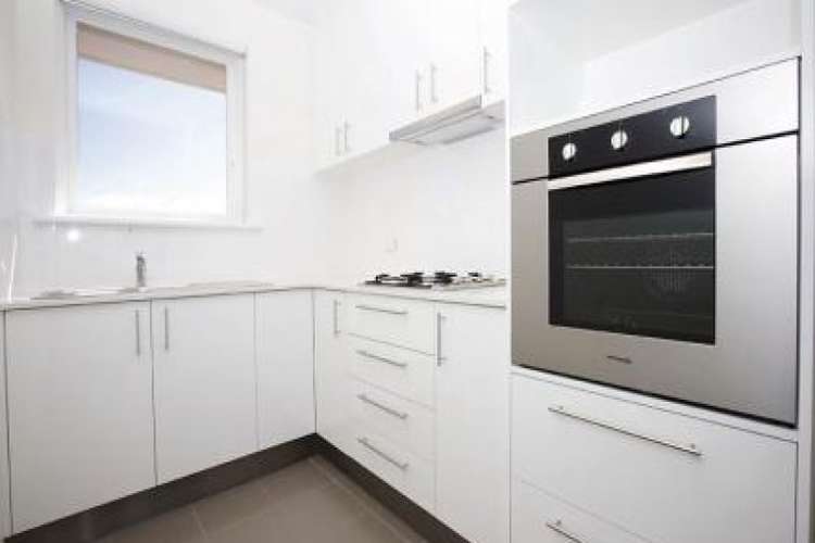 Main view of Homely apartment listing, 10/94 Beach Road, Mentone VIC 3194