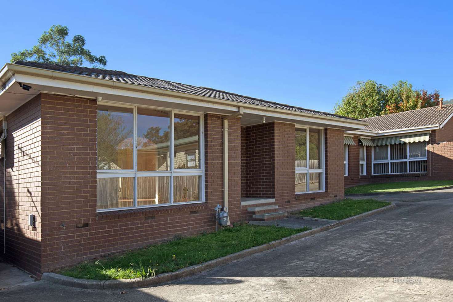 Main view of Homely unit listing, 2/2 Halley Road, Ferntree Gully VIC 3156