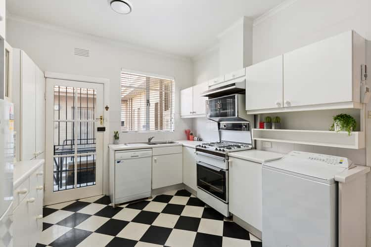 Third view of Homely apartment listing, 7/10 Hopetoun Road, Toorak VIC 3142