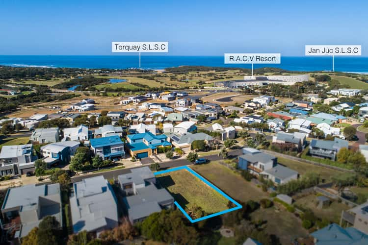 7 Beach View Crescent, Torquay VIC 3228