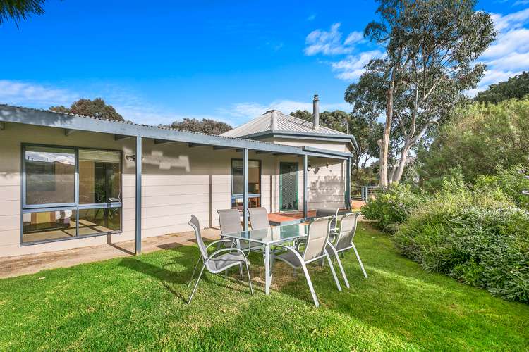 3/2-4 Barton  Court, Aireys Inlet VIC 3231