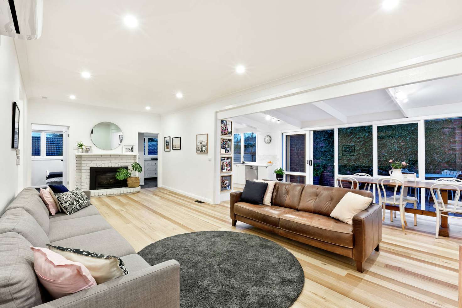 Main view of Homely house listing, 1/4 Box Road, Briar Hill VIC 3088