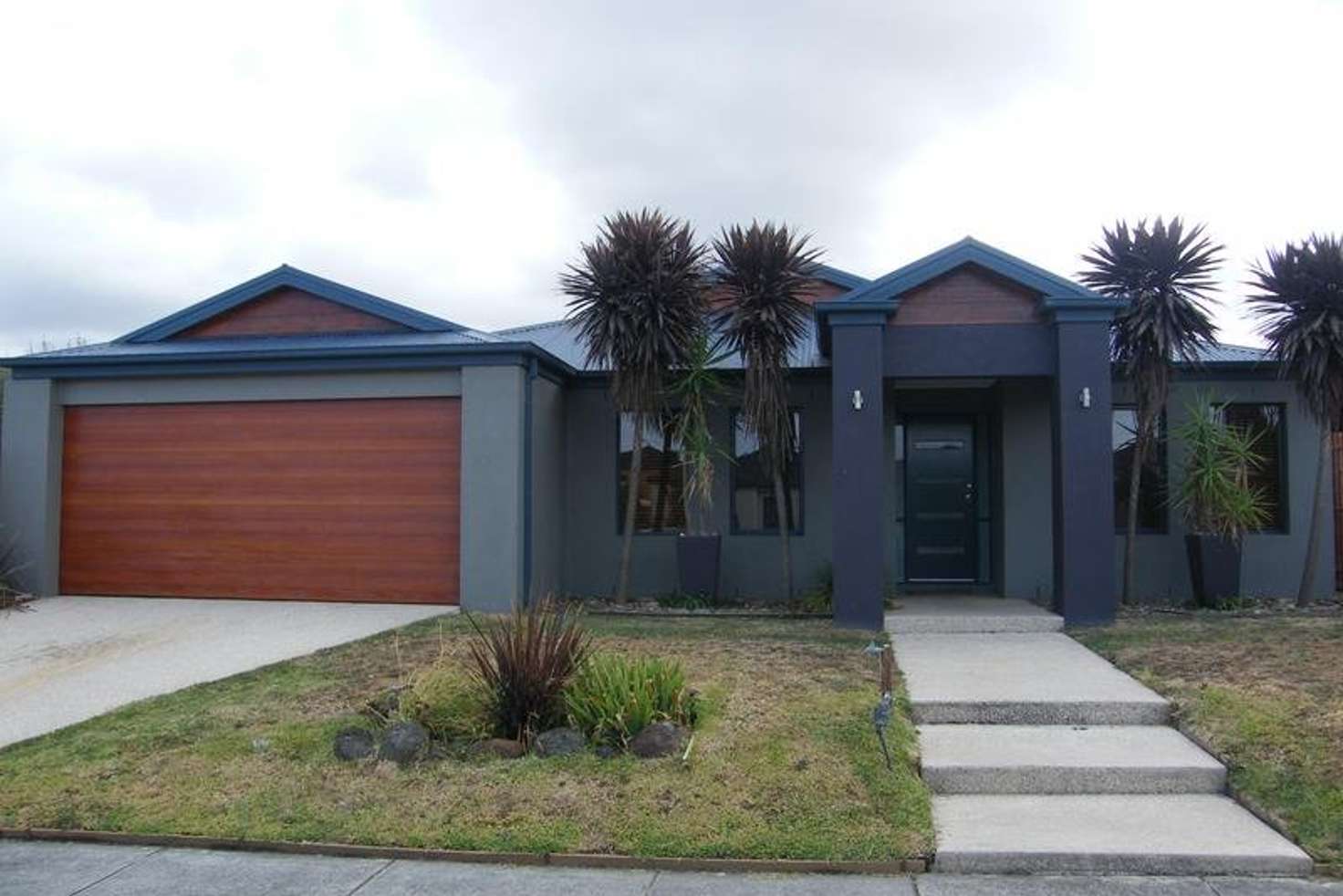 Main view of Homely house listing, 6 Ogle Way, Cranbourne North VIC 3977