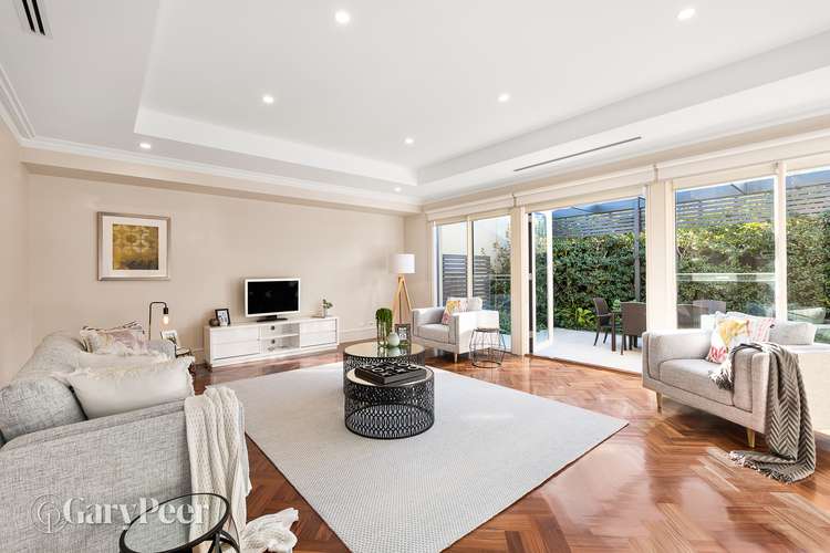 Main view of Homely villa listing, 2/19 Anderson Street, Caulfield VIC 3162