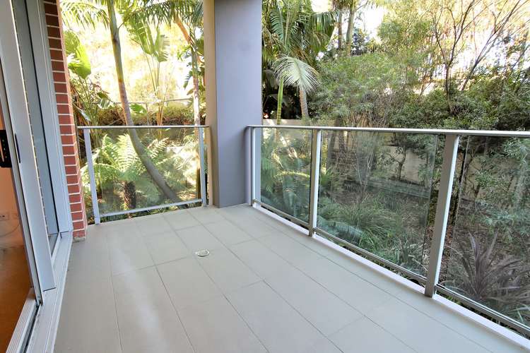 Fifth view of Homely apartment listing, 303/12 Duntroon Avenue, St Leonards NSW 2065