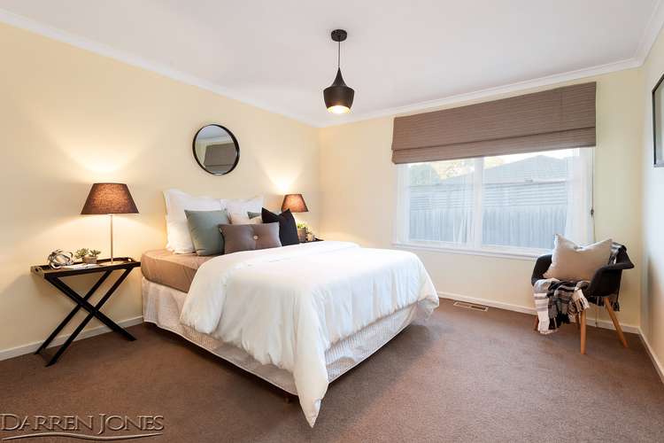 Sixth view of Homely house listing, 2 Westdale Court, Watsonia VIC 3087