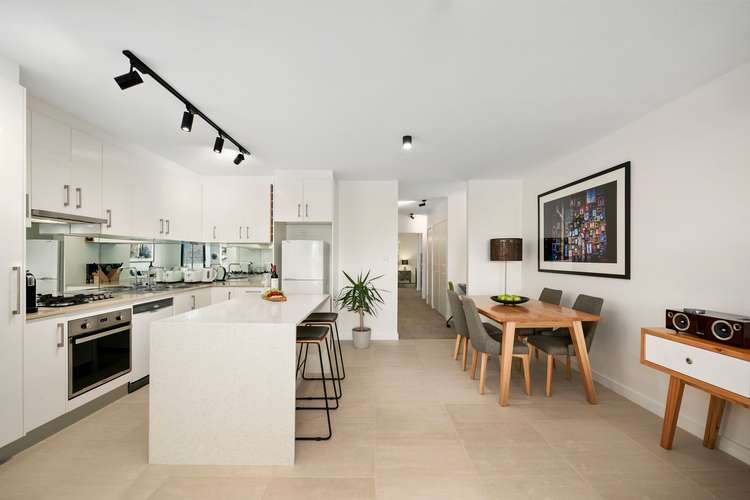 Main view of Homely apartment listing, 2/14 Sinclair Street, Elsternwick VIC 3185