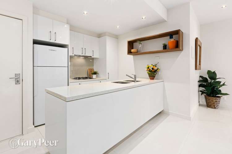 Third view of Homely apartment listing, 15/51 Murrumbeena Road, Murrumbeena VIC 3163