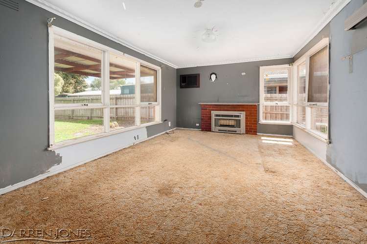 Fifth view of Homely house listing, 5 Douglas Court, Thomastown VIC 3074
