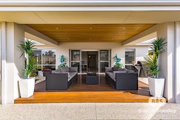 Second view of Homely house listing, 8 Sabina Way, Pelican Point WA 6230