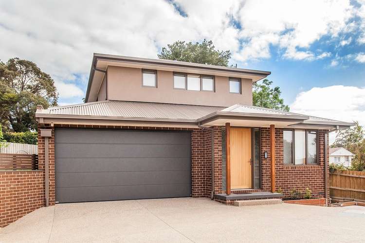 Main view of Homely townhouse listing, 2/21 Norfolk Circuit, Doncaster VIC 3108