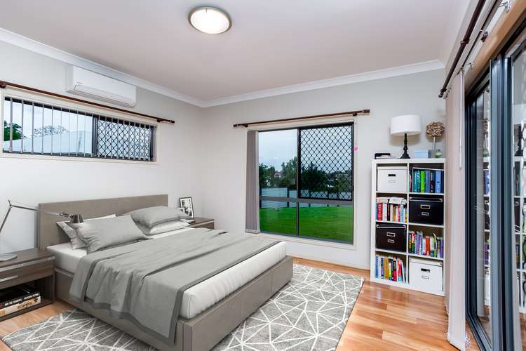 Fifth view of Homely house listing, 8 Moreton Court, Southside QLD 4570