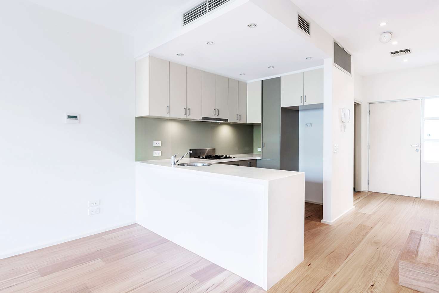 Main view of Homely townhouse listing, 8/386 Dandenong Road, Caulfield North VIC 3161