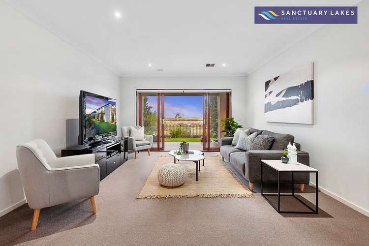 Fifth view of Homely house listing, 40 Bayside Drive, Sanctuary Lakes VIC 3030