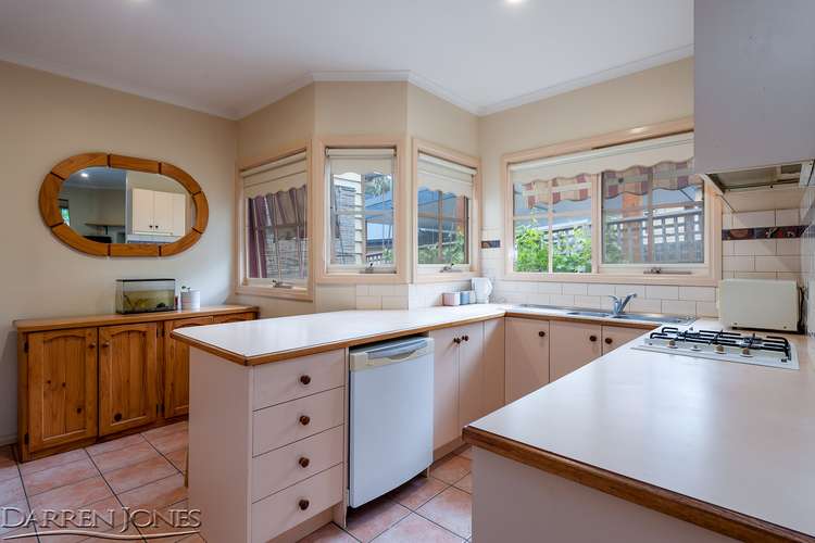 Fifth view of Homely house listing, 2/46 Beaconsfield Road, Briar Hill VIC 3088