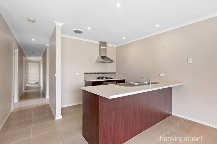Second view of Homely house listing, 19 Kalimna Way, Truganina VIC 3029