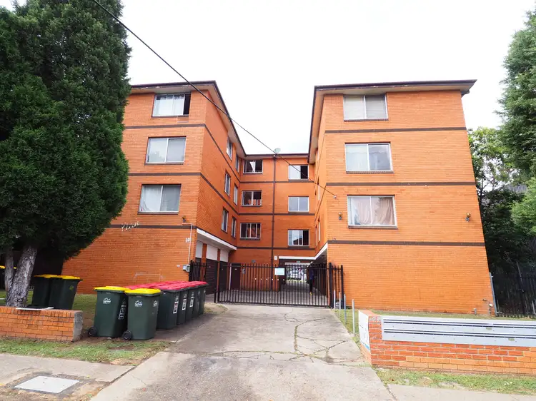8A Fisher Street