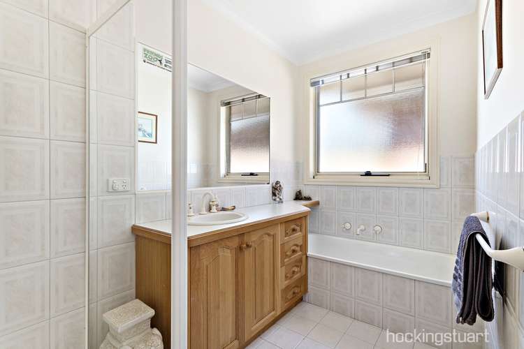 Fifth view of Homely unit listing, 1/260 Lawrence Road, Mount Waverley VIC 3149