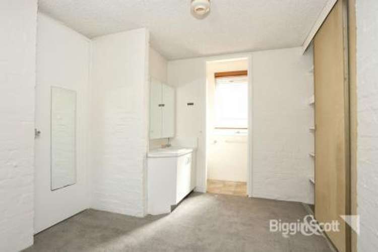 Fourth view of Homely apartment listing, 2/37 Greville Street, Prahran VIC 3181
