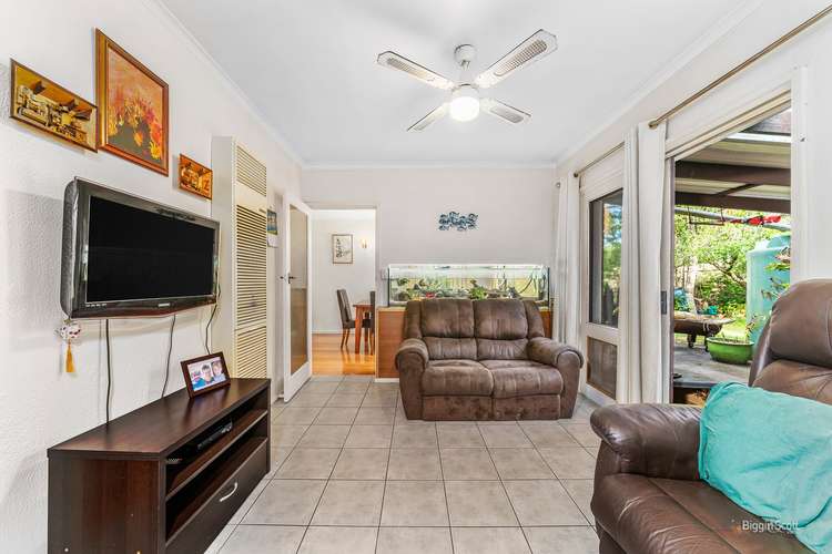 Fifth view of Homely house listing, 18 Tabilk Court, Wantirna VIC 3152