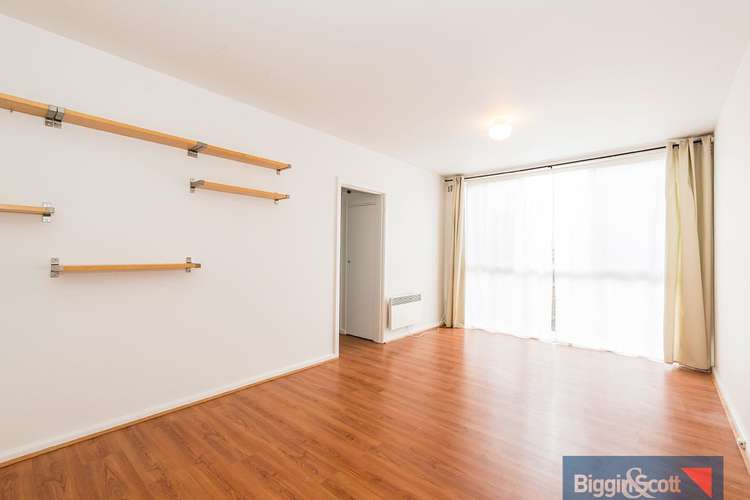 Third view of Homely apartment listing, 2/50 Trevelyan Street, Elsternwick VIC 3185