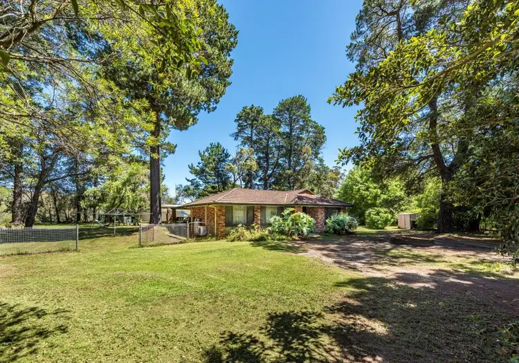 Second view of Homely house listing, 10 Kiandra Crescent, Yerrinbool NSW 2575