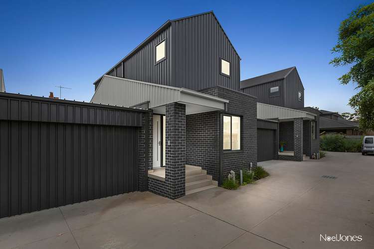 Main view of Homely townhouse listing, 2/436 Middleborough Road, Blackburn VIC 3130