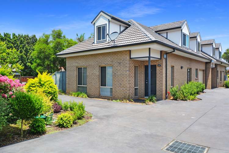 Main view of Homely townhouse listing, 2/27 Eton Road, Cambridge Park NSW 2747