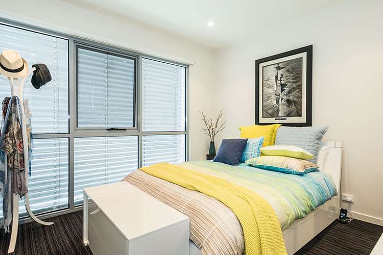 Third view of Homely townhouse listing, 4/7 Inverleith Court, St Kilda VIC 3182