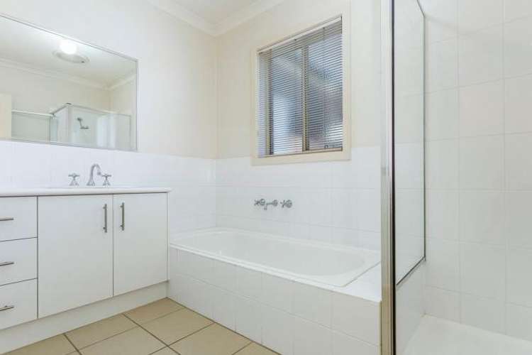 Fourth view of Homely townhouse listing, 7 De Vere Court, Belmont VIC 3216