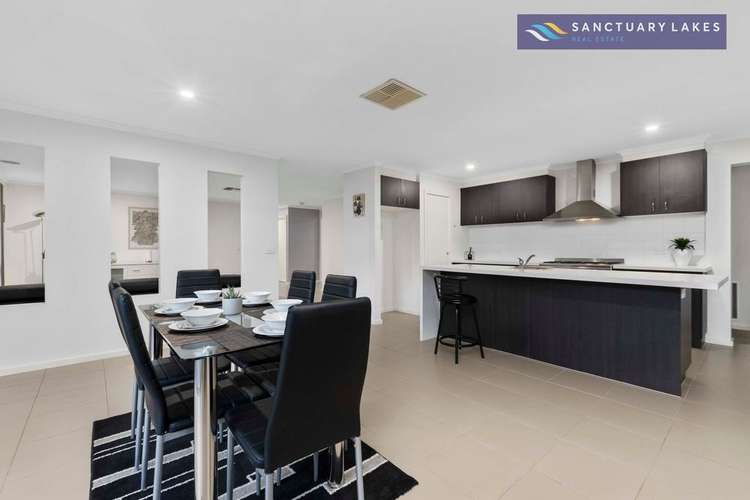 Fourth view of Homely house listing, 20 Lincoln Park Close, Sanctuary Lakes VIC 3030
